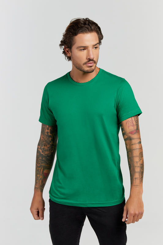 CAMISETA MASCULINA EM ALGODÃO