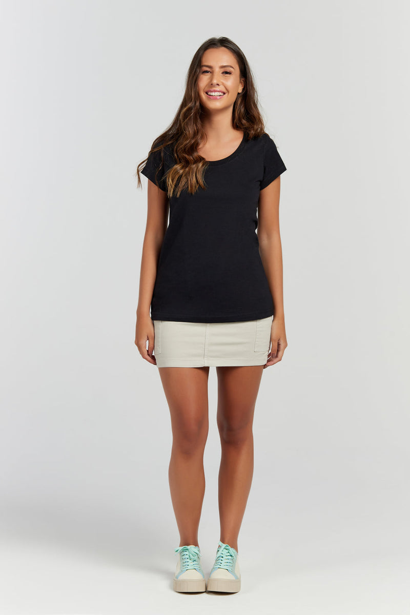 CAMISETA FEMININA EM ALGODÃO